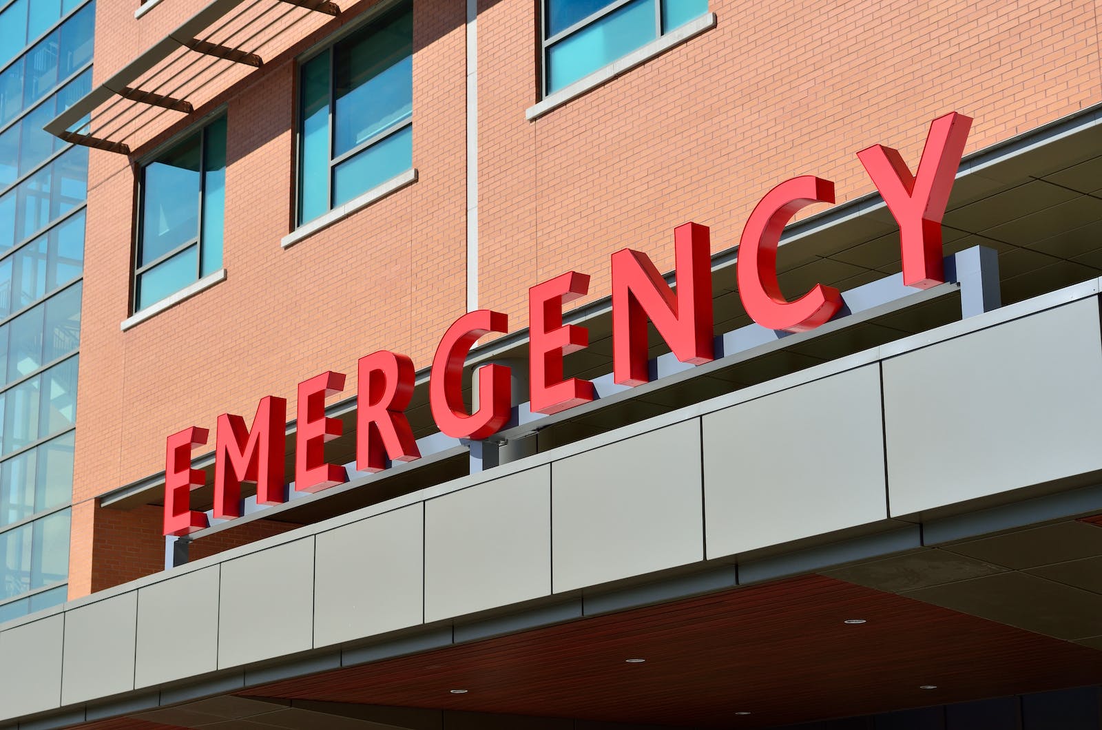 The Comprehensive Guide to Building and Maintaining an Emergency Fund